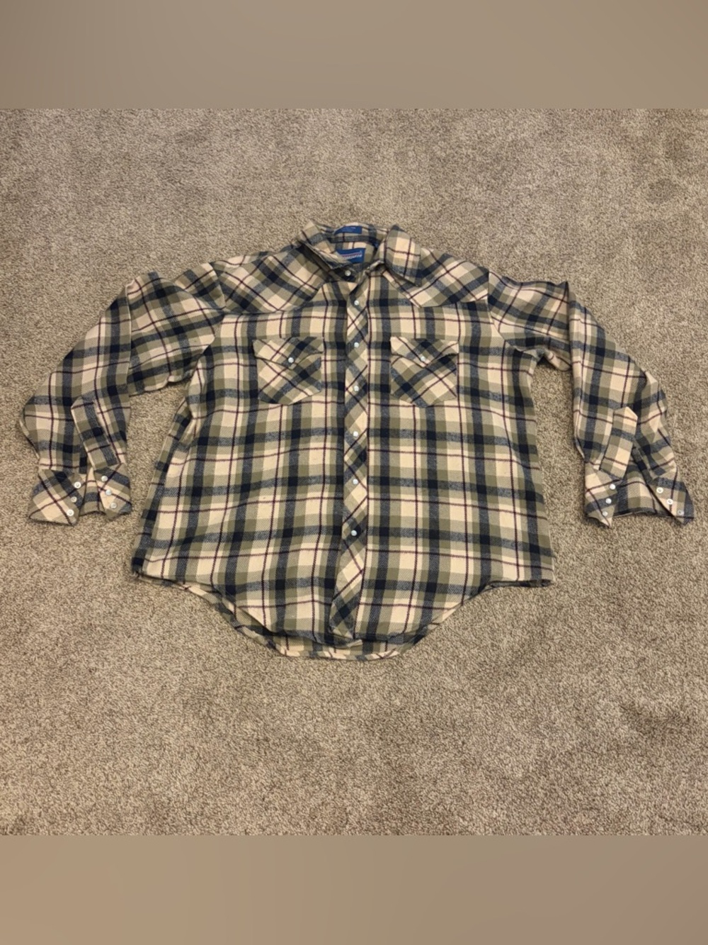Vintage Windbreaker Men's Plaid Flannel Button-Down Cream and Navy Shirt Size XL